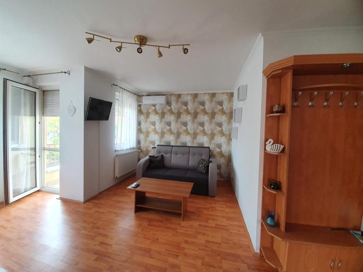 Fischer Apartman 3 Hajdúszoboszló Eksteriør billede