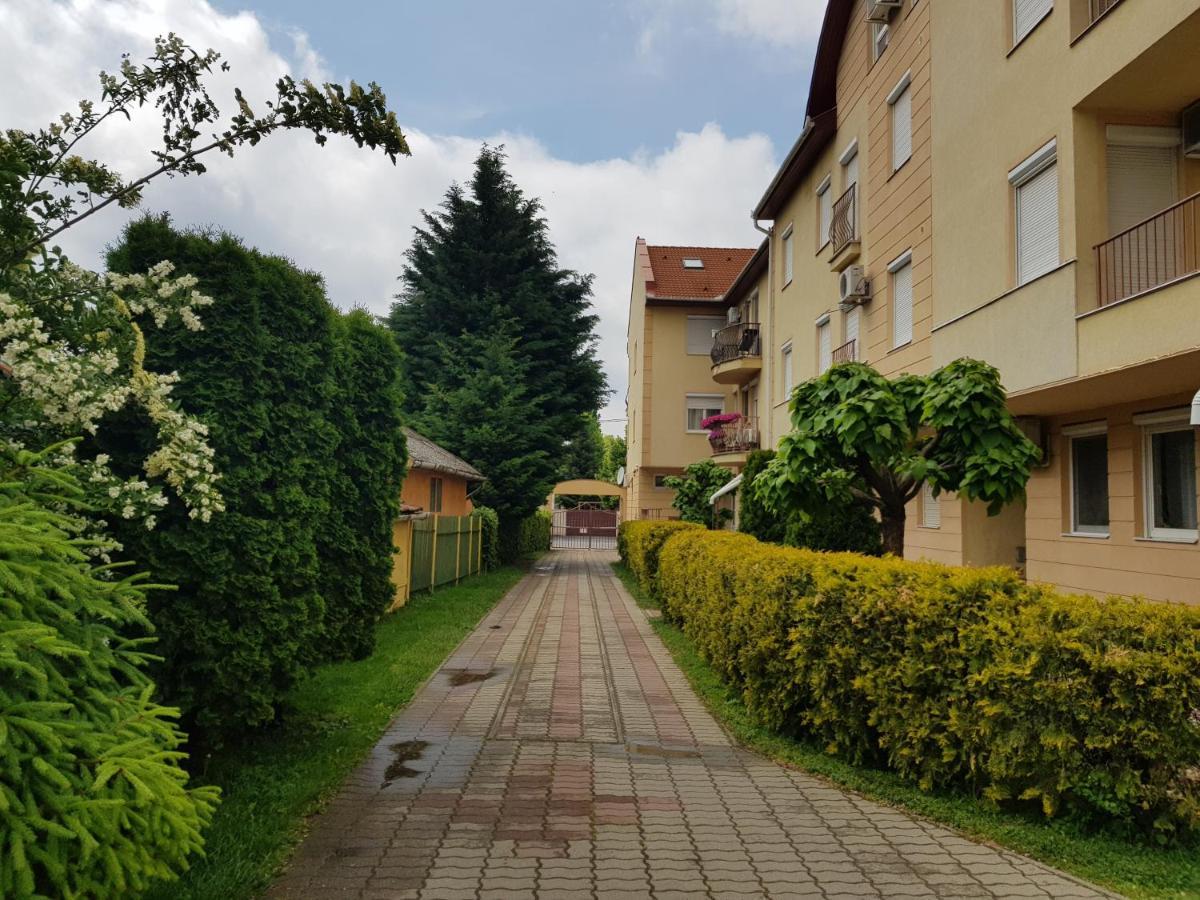 Fischer Apartman 3 Hajdúszoboszló Eksteriør billede